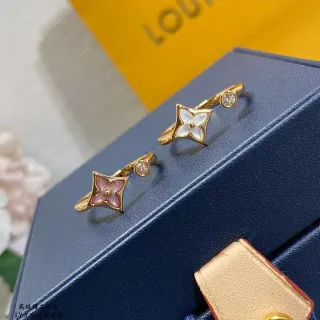 Louis Vuitton Monogram Flower Gold-Tone Mother-of-Pearl Inlay Rings