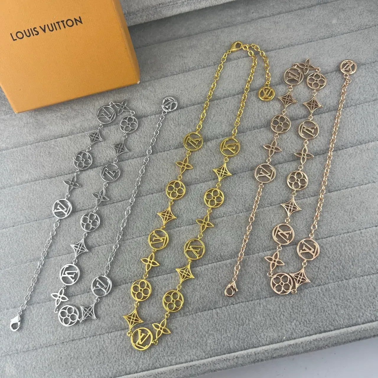 Louis Vuitton Monogram Icons Openwork Chain Bracelets 5