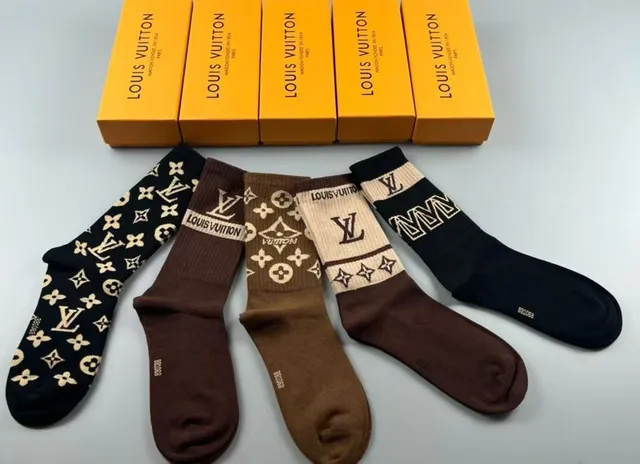 Louis Vuitton Monogram Chaussettes de cheville en tricot 6