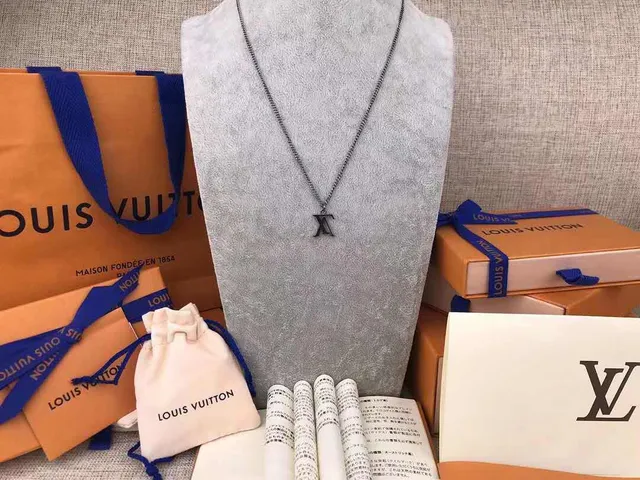 Louis Vuitton Monogram LV Pendant Necklace 2