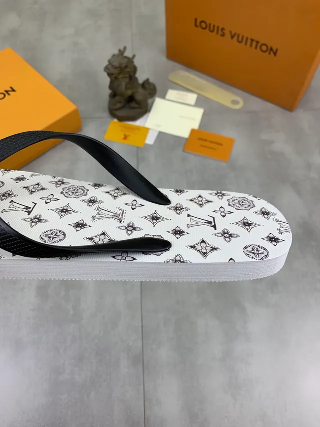 Louis Vuitton Monogram Reverse-Print Gray and Black Slippers 4