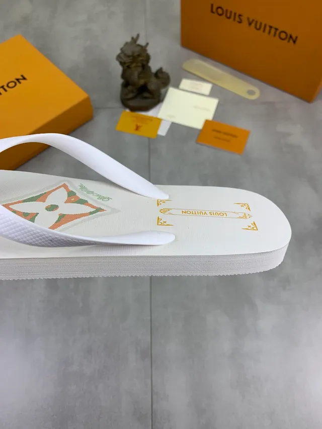 Louis Vuitton Monogram Reverse-Print Gray and Black Slippers 10