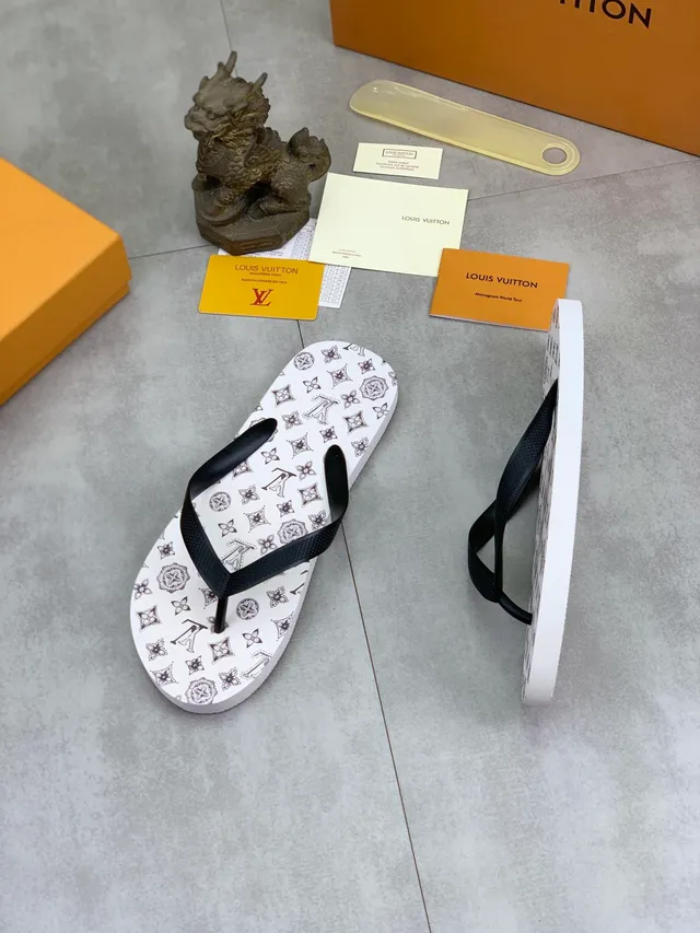 Louis Vuitton Monogram Reverse-Print Gray and Black Slippers 12