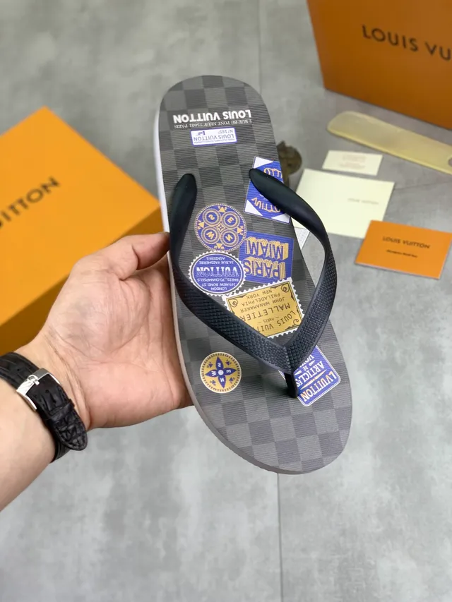 Louis Vuitton Monogram Reverse-Print Gray and Black Slippers 22
