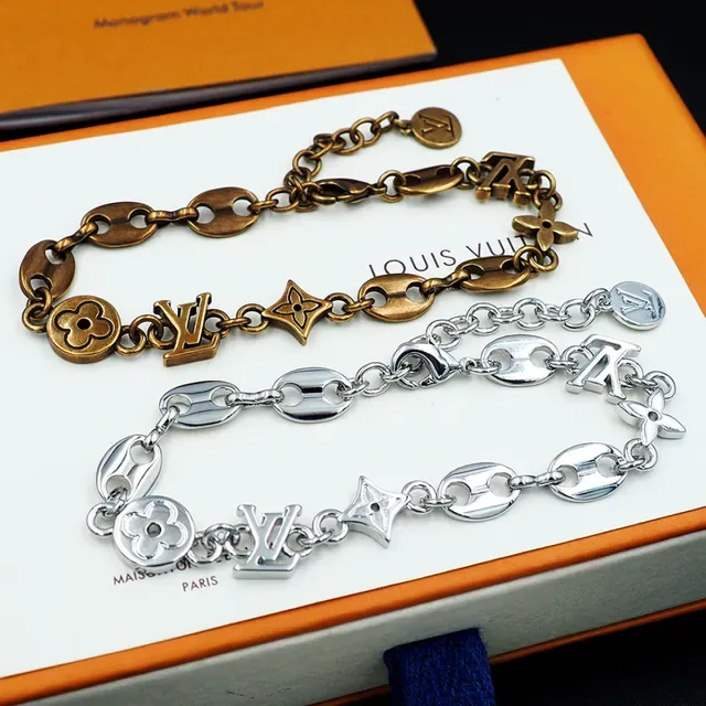 Louis Vuitton Monogram World Tour Gold Silver Chain-Link Bracelet 9
