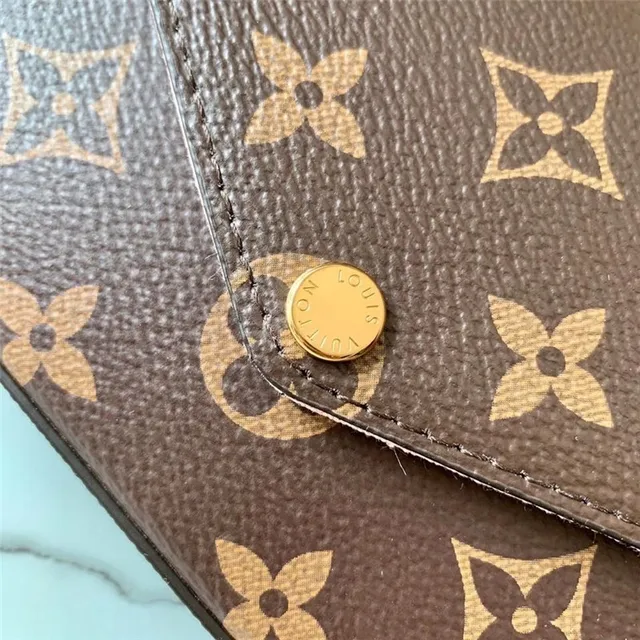 Louis Vuitton Multi Pochette Accessoires Brown Army Green Monogram Canvas Flap Closure Messenger Bag 6