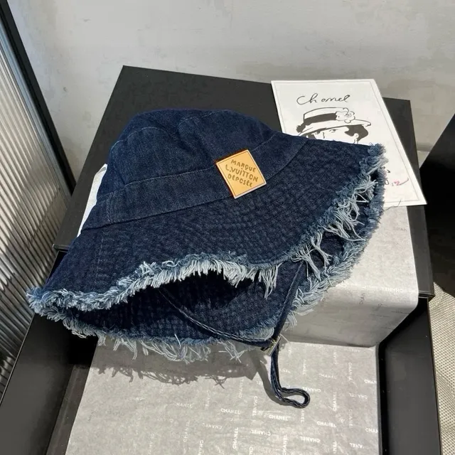 Louis Vuitton Bleu Marine Beige Denim Borde Déchiré Chapeau Bucket 2