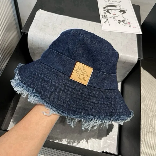 Louis Vuitton Bleu Marine Beige Denim Borde Déchiré Chapeau Bucket 4