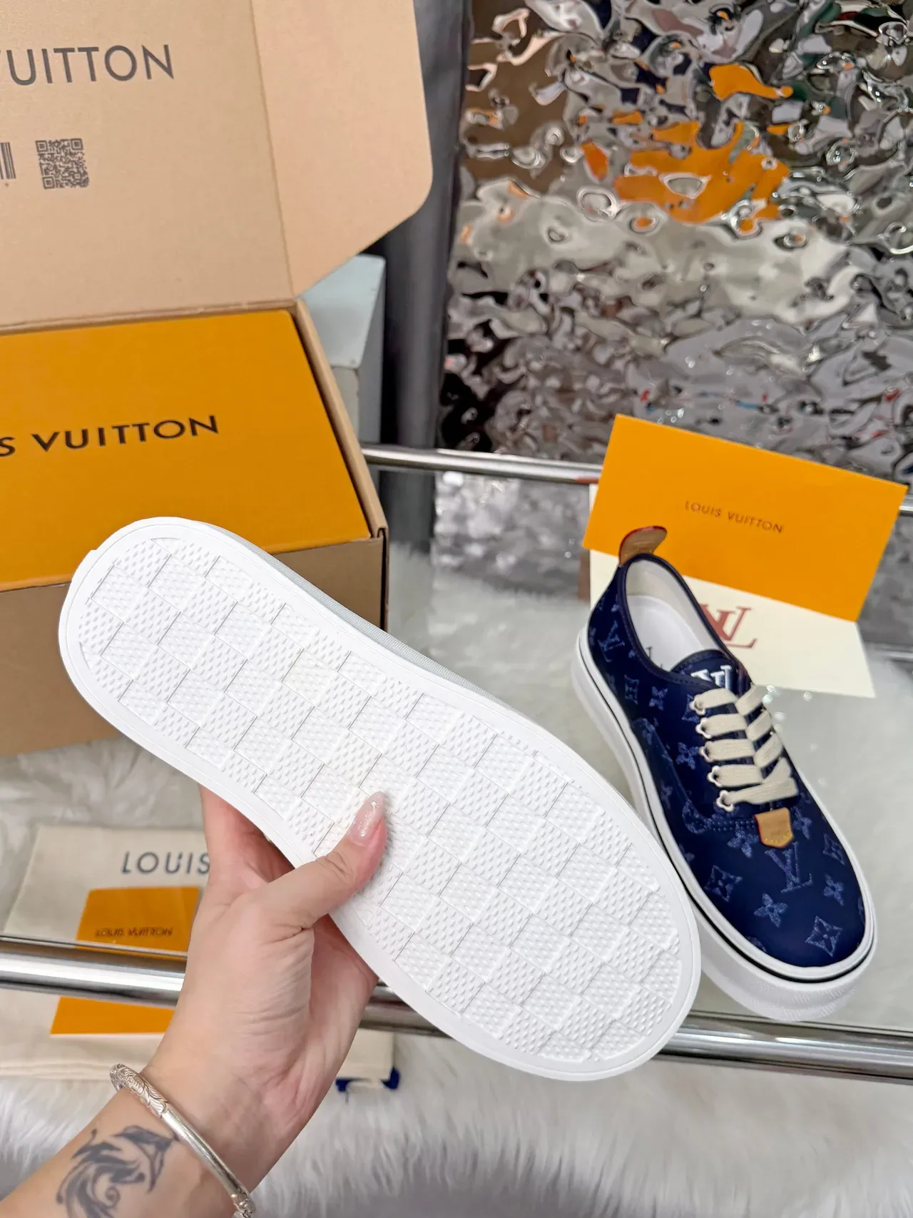 Louis Vuitton Navy White Monogram Canvas Platform Sole Lifestyle Sneakers 2