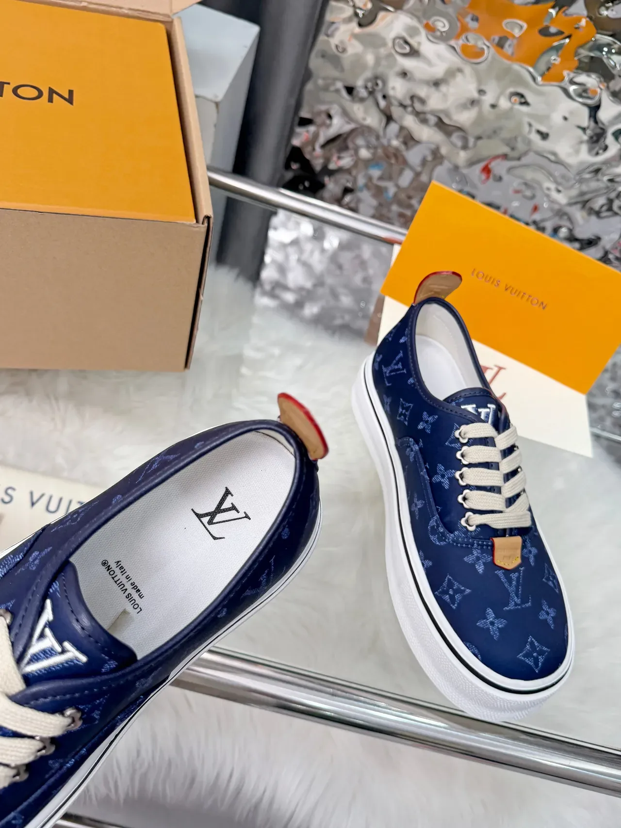 Louis Vuitton Navy White Monogram Canvas Platform Sole Lifestyle Sneakers 3