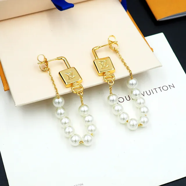 Louis Vuitton Pearlock Padlock and Pearl Dangling Earrings 3