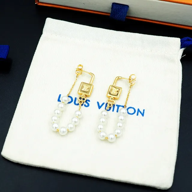 Louis Vuitton Pearlock Padlock and Pearl Dangling Earrings 7