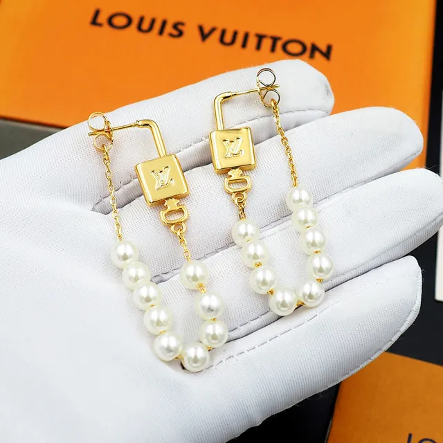 Louis Vuitton Pearlock Padlock and Pearl Dangling Earrings 9