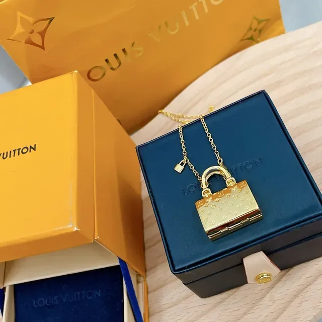 Louis Vuitton Petite Malle Gold Miniature Handbag-Shaped Monogram-Embossed Necklace 9