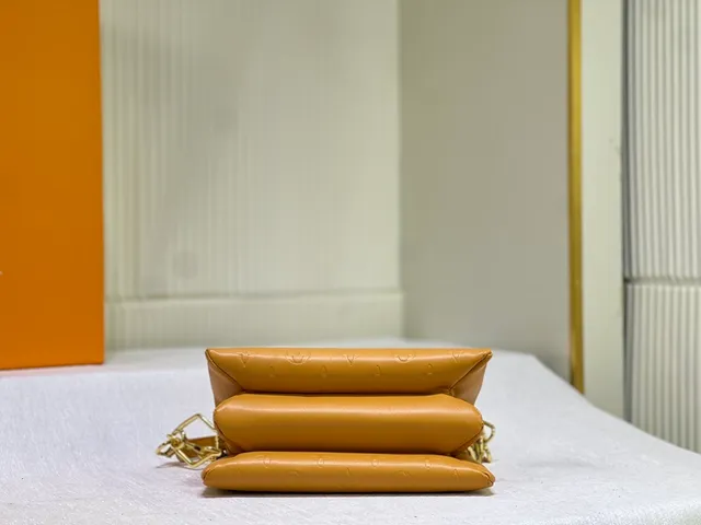 Louis Vuitton Pochette Metis Beige Gold Embossed Monogram Leather Strap Messenger Bag 3