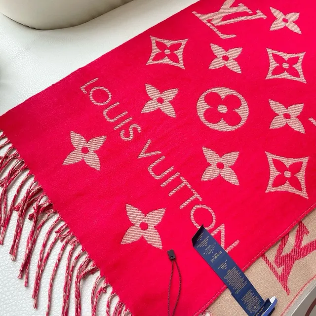 Écharpe Louis Vuitton Rouge Beige Imprimé Monogramme à Franges en Cachemire 2