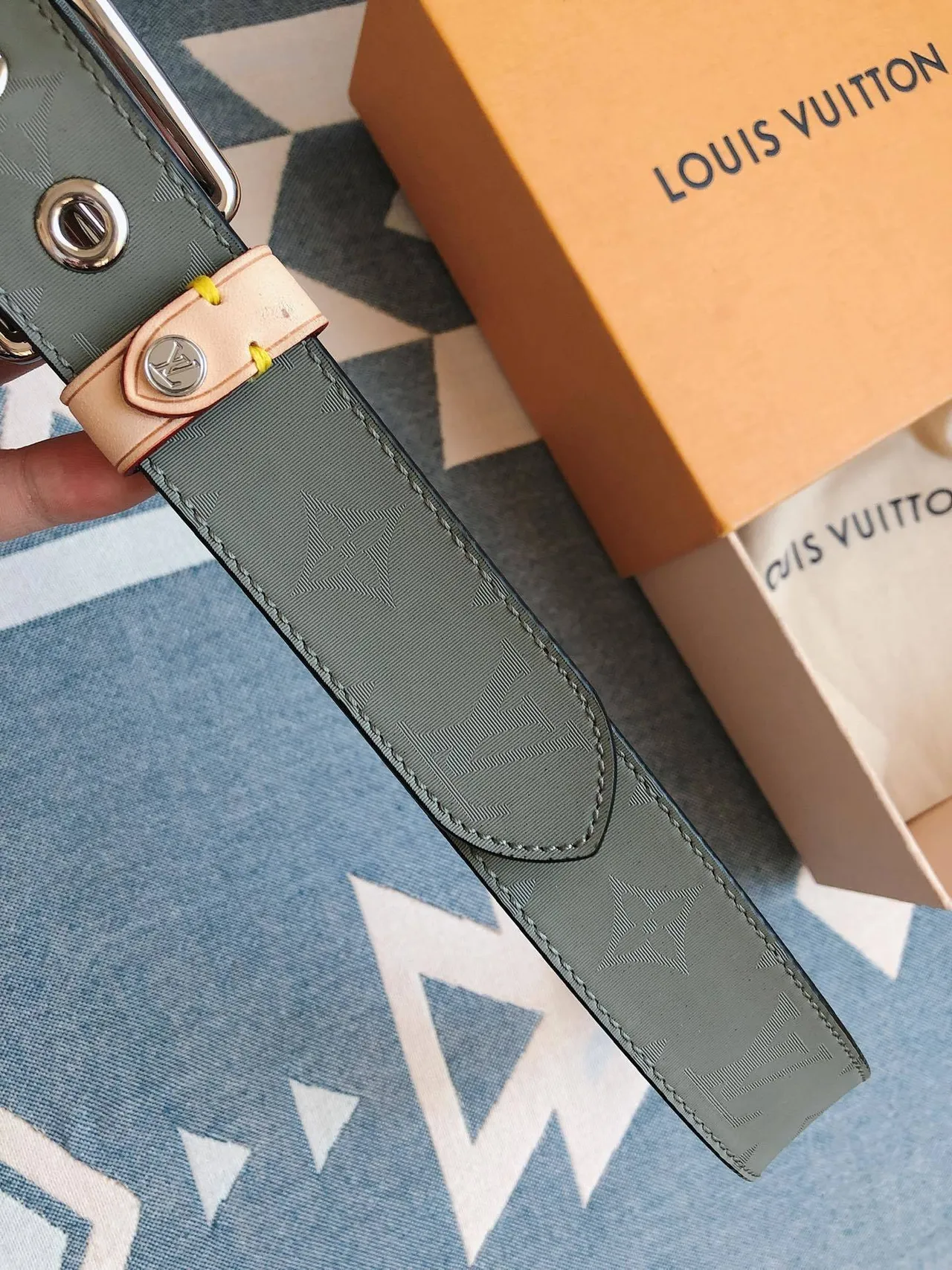 Louis Vuitton Reversible Monogram Jacquard Belt Green Beige Leather Belt 2