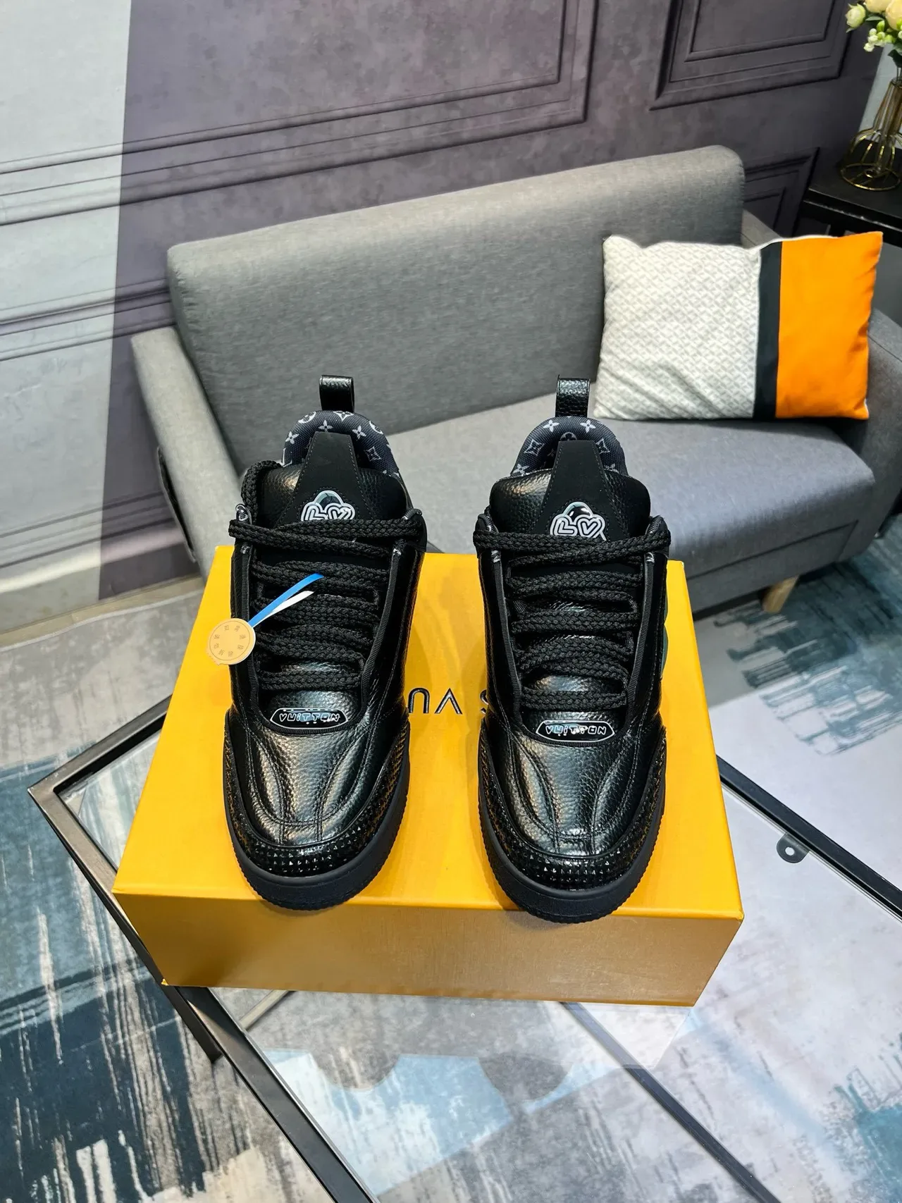 Louis Vuitton Run Away Black Green Pebbled Leather Translucent Flower Motif Lifestyle Sneakers 2