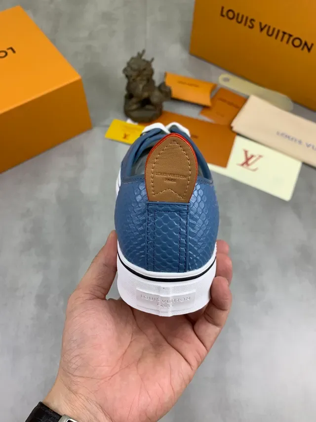 Louis Vuitton Run Away Blue Crocodile-Embossed Leather Lifestyle Sneakers 3