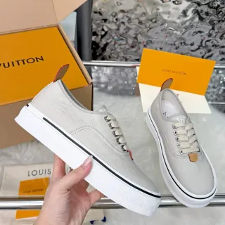 Louis Vuitton Run Away Gray White Croc-Embossed Leather Platform Sole Lifestyle Sneakers