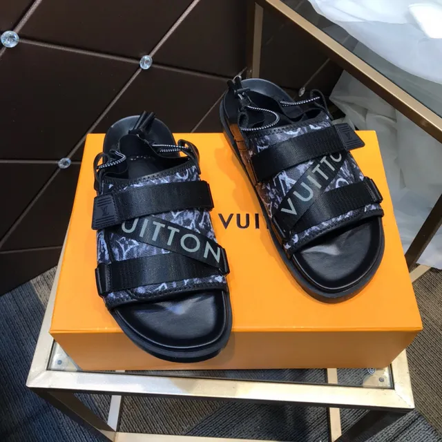 Louis Vuitton Run Away Monogram-Print Black Sandales casual 8