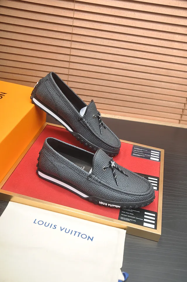 Louis Vuitton Run Away Pebbled Leather Tassel Loafers 4