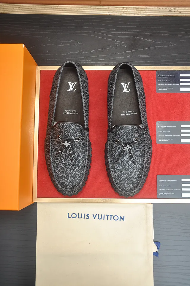 Louis Vuitton Run Away Pebbled Leather Tassel Loafers 5