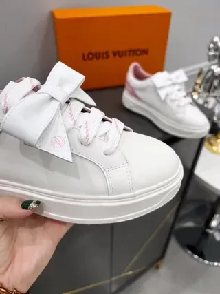 Louis Vuitton Run Away White and Pink Platform Lifestyle Sneakers 7