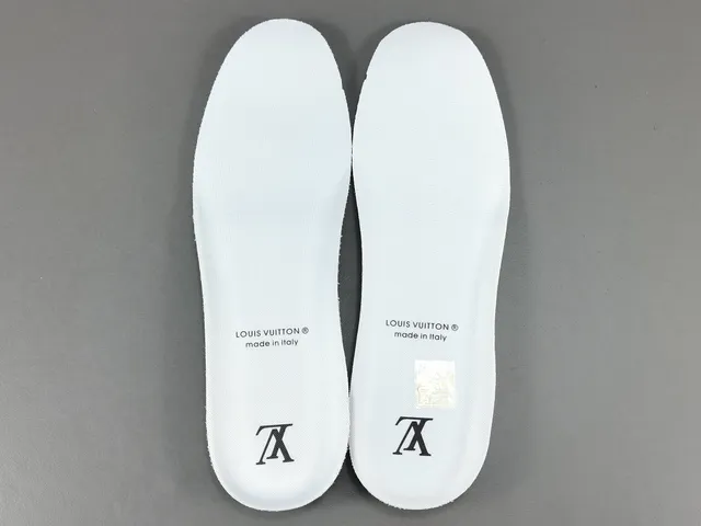 Louis Vuitton Run Away White Beige Platform Sole Monogram-Molded Midsole Chunky Sneakers 4