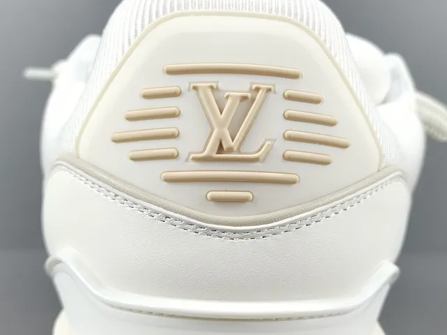 Louis Vuitton Run Away White Beige Platform Sole Monogram-Molded Midsole Chunky Sneakers 6