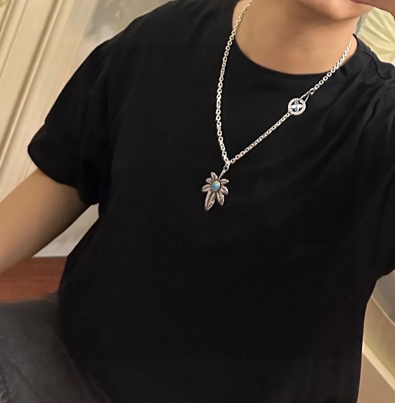 Louis Vuitton Silver Blue Chain Turquoise Cabochon Necklace 4