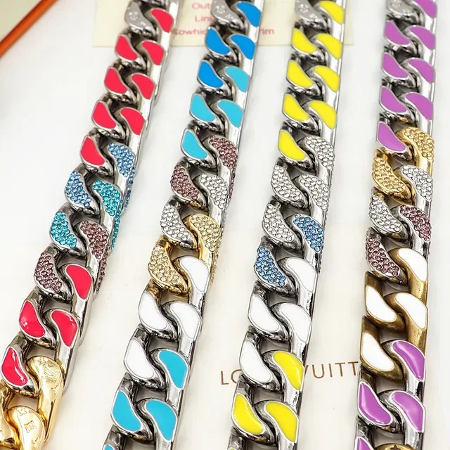 Collier Chaîne Curb-Link Épaisse Louis Vuitton Argent Violet Métal Mixte 3