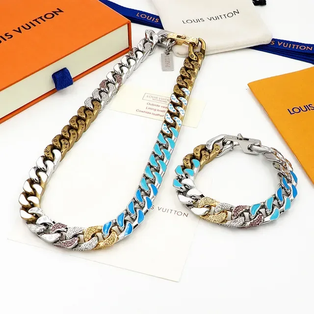 Collier Chaîne Curb-Link Épaisse Louis Vuitton Argent Violet Métal Mixte 8