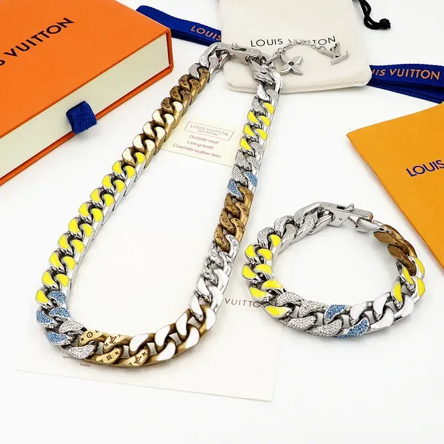 Collier Chaîne Curb-Link Épaisse Louis Vuitton Argent Violet Métal Mixte 9