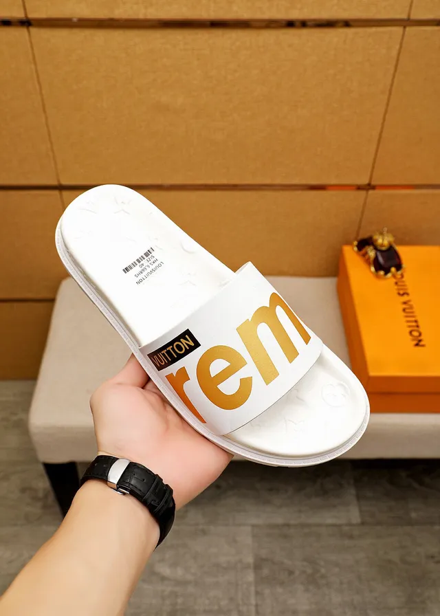 路易威登 Supreme 合作 白色金色 模具印花鞋底 滑行轮廓 拖鞋 7