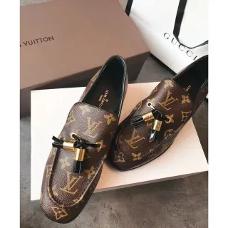 Louis Vuitton Mocassim de Franjas Marrom Monograma Lona Mocassins