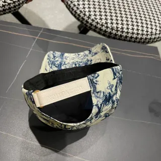 Louis Vuitton Toile Print Baseball Cap