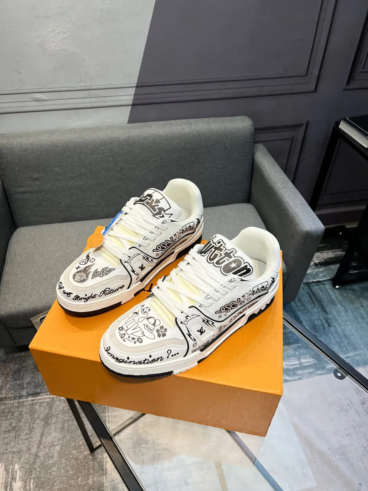 Louis Vuitton White Black Graphic-Print Low-Top Lifestyle Sneakers 3