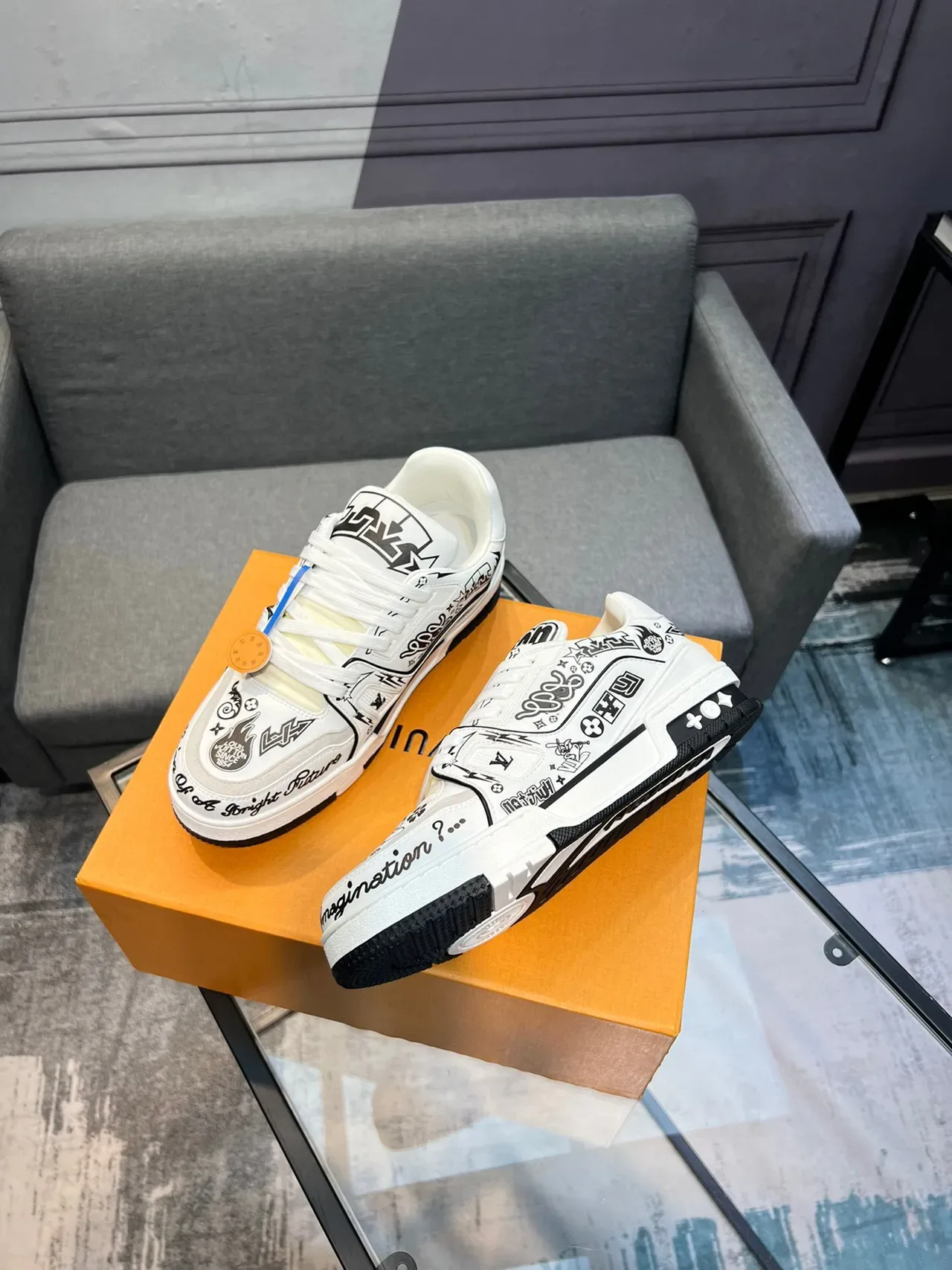 Louis Vuitton White Black Graphic-Print Low-Top Lifestyle Sneakers 4