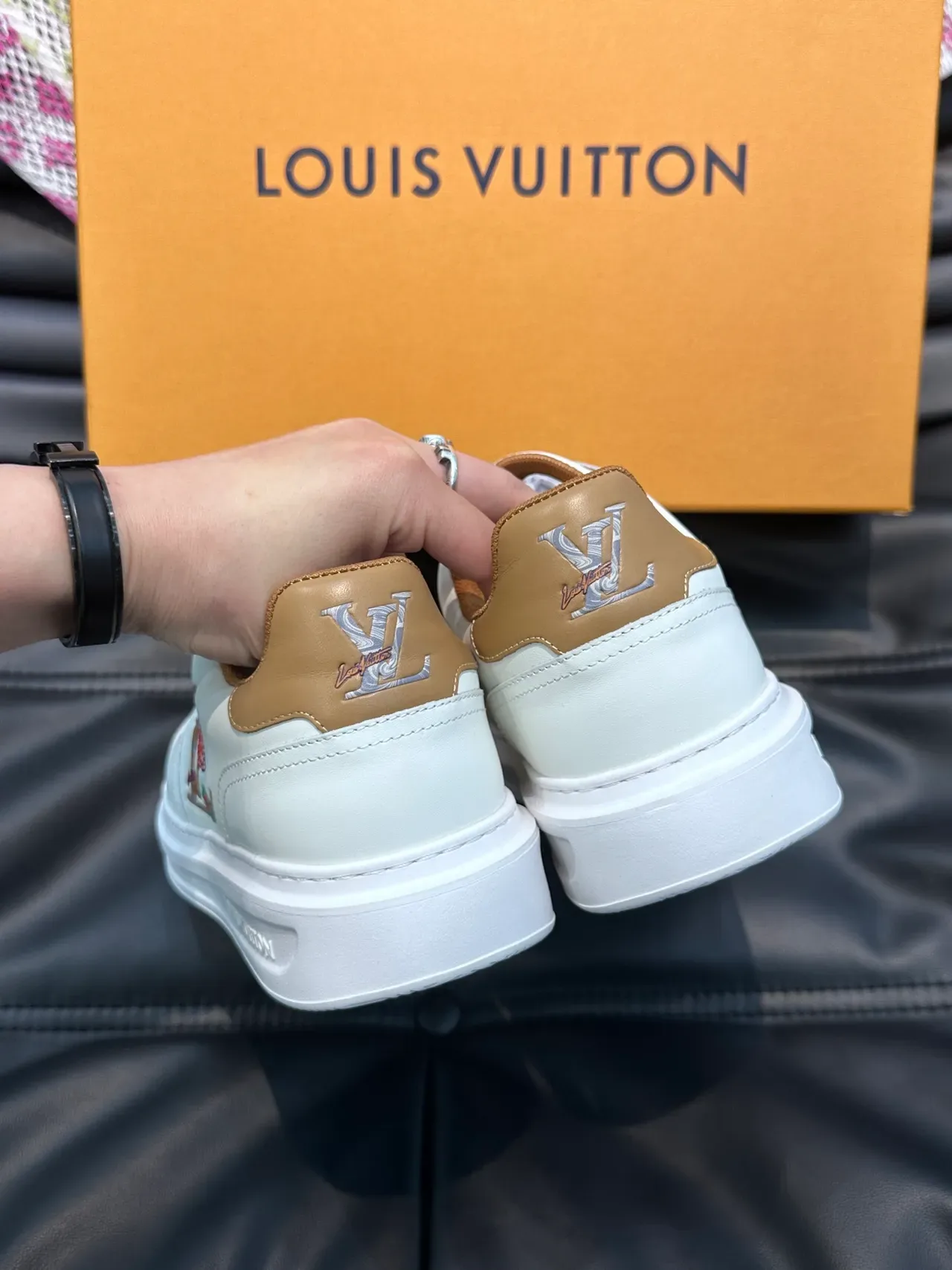 Louis Vuitton White Brown Leather Low-Top Embroidered LV Monogram Lifestyle Sneakers 3