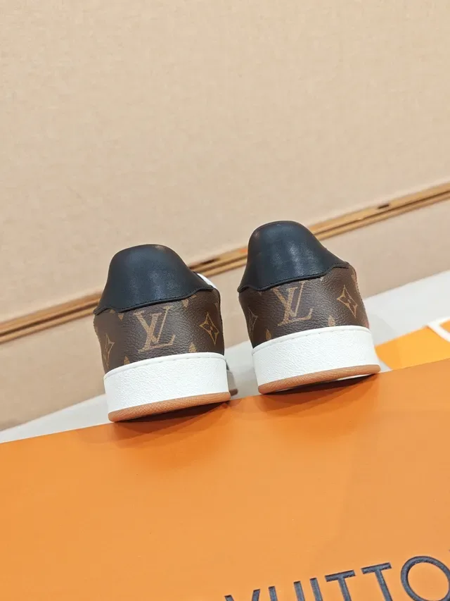 Louis Vuitton White Brown Monogram Canvas Leather Paneling Lifestyle Sneakers 3