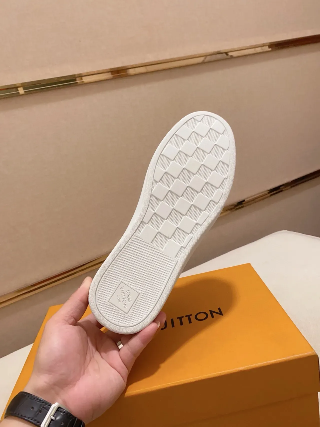 Louis Vuitton White Brown Monogram-Embossed Leather Low-Top Lace-Up Lifestyle Sneakers 9