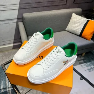 Louis Vuitton Zapatillas Lifestyle Blancas Verdes de Cuero Suave de Bajo