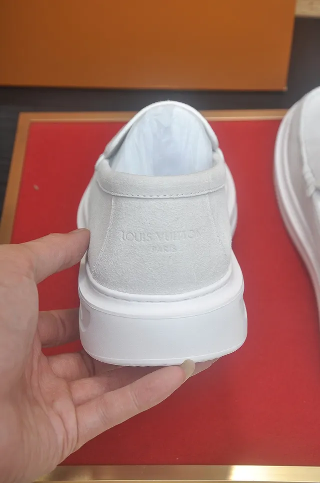 Louis Vuitton Couro branco / camurça Moccasin-stitched Vamp Loafer 9