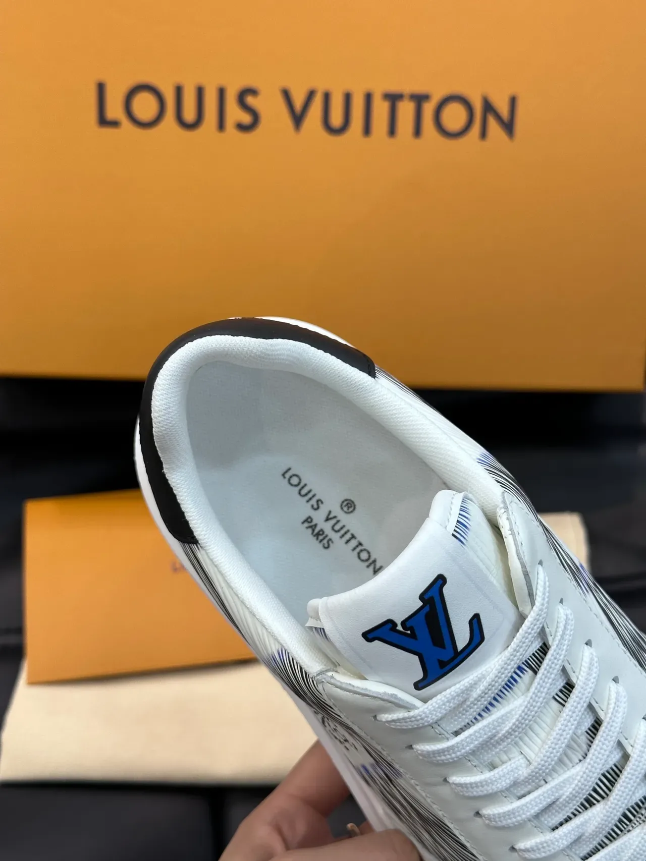 Louis Vuitton White Multicolor Low-Top Platform Sole Lifestyle Sneakers 2