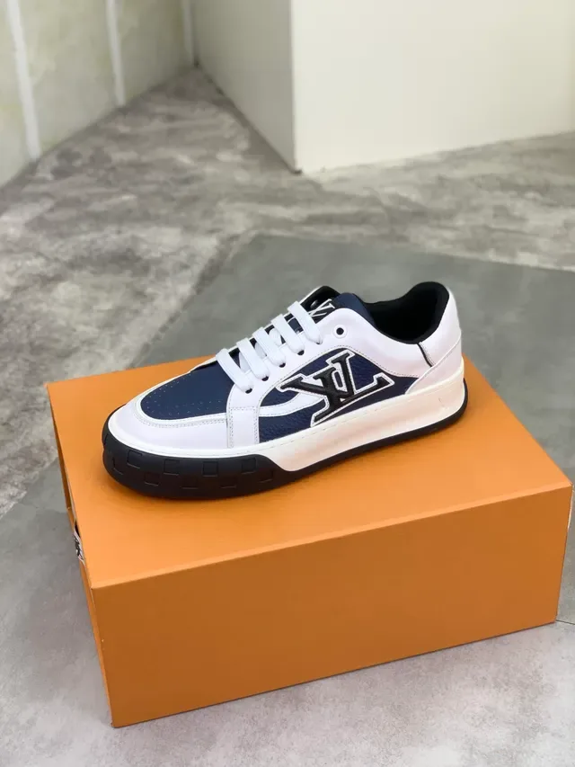 Louis Vuitton White Navy Leather Oversized Monogram Side Panel Lifestyle Sneakers 4