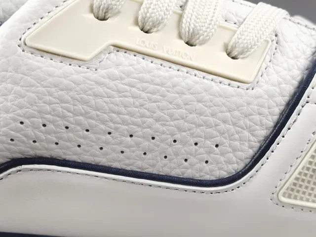 Louis Vuitton White Navy Low-Top Layered Leather Upper Lifestyle Sneakers 5