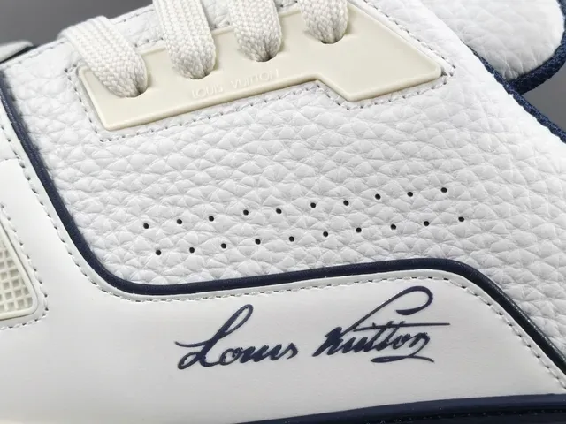 Louis Vuitton White Navy Low-Top Layered Leather Upper Lifestyle Sneakers 8