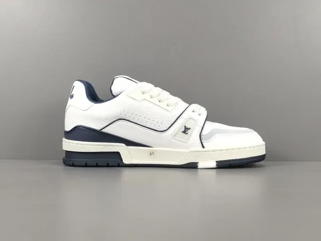 Louis Vuitton White Navy Low-Top Layered Leather Upper Lifestyle Sneakers 18