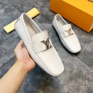 Louis Vuitton White Silver Pebbled Leather LV Logo Buckle Loafer